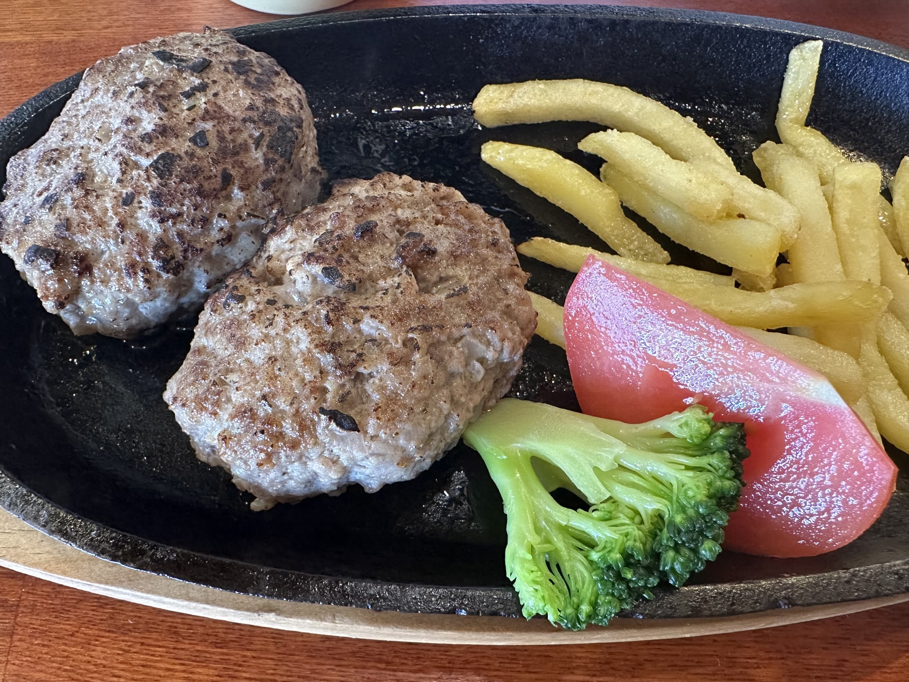 ハンバーグ食べまくりました